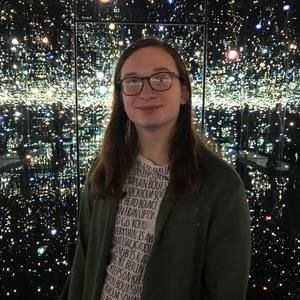 Meet your Posher, Evelyn